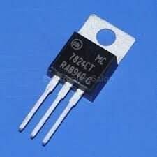 7805 CV Voltage Regulator (Pack of 5)